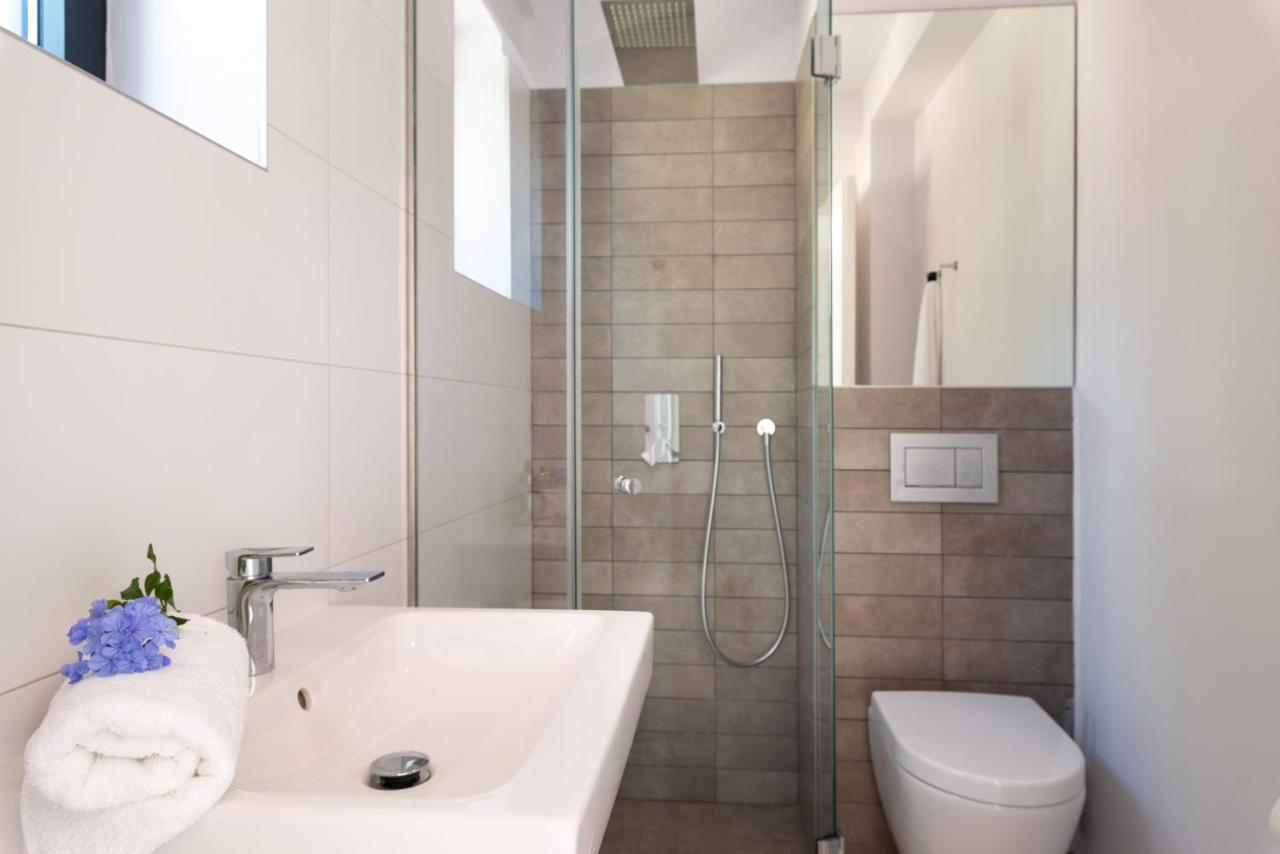 Myzen Villa Asana & Villa Kenshya Sívota Buitenkant foto