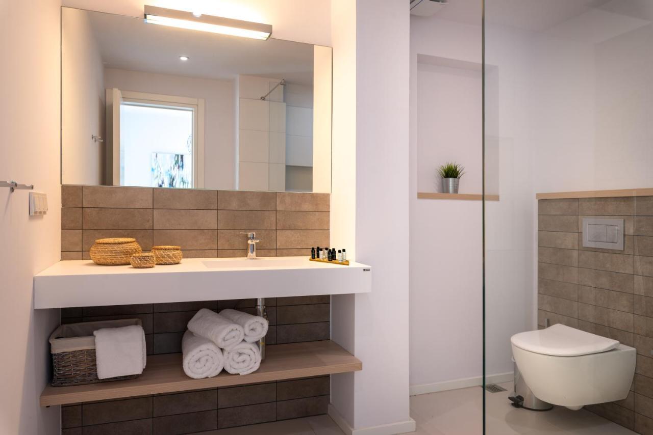 Myzen Villa Asana & Villa Kenshya Sívota Buitenkant foto